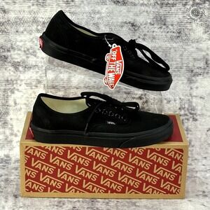 NIB - Vans Authentic Black/Black - Men's 7.0 Woman's 8.5 -‎ VN000EE3BKA